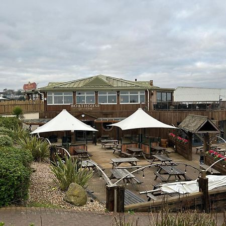 Dawlish Warren Apartment Exterior photo